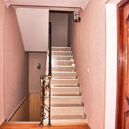 Hotel Georgia Гори Экстерьер фото